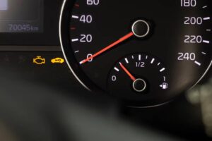 How to Reset Warning Lights in a Hybrid Vehicle